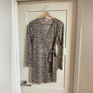 Boutique Long-sleeve Cheetah Print Wrap Dress
